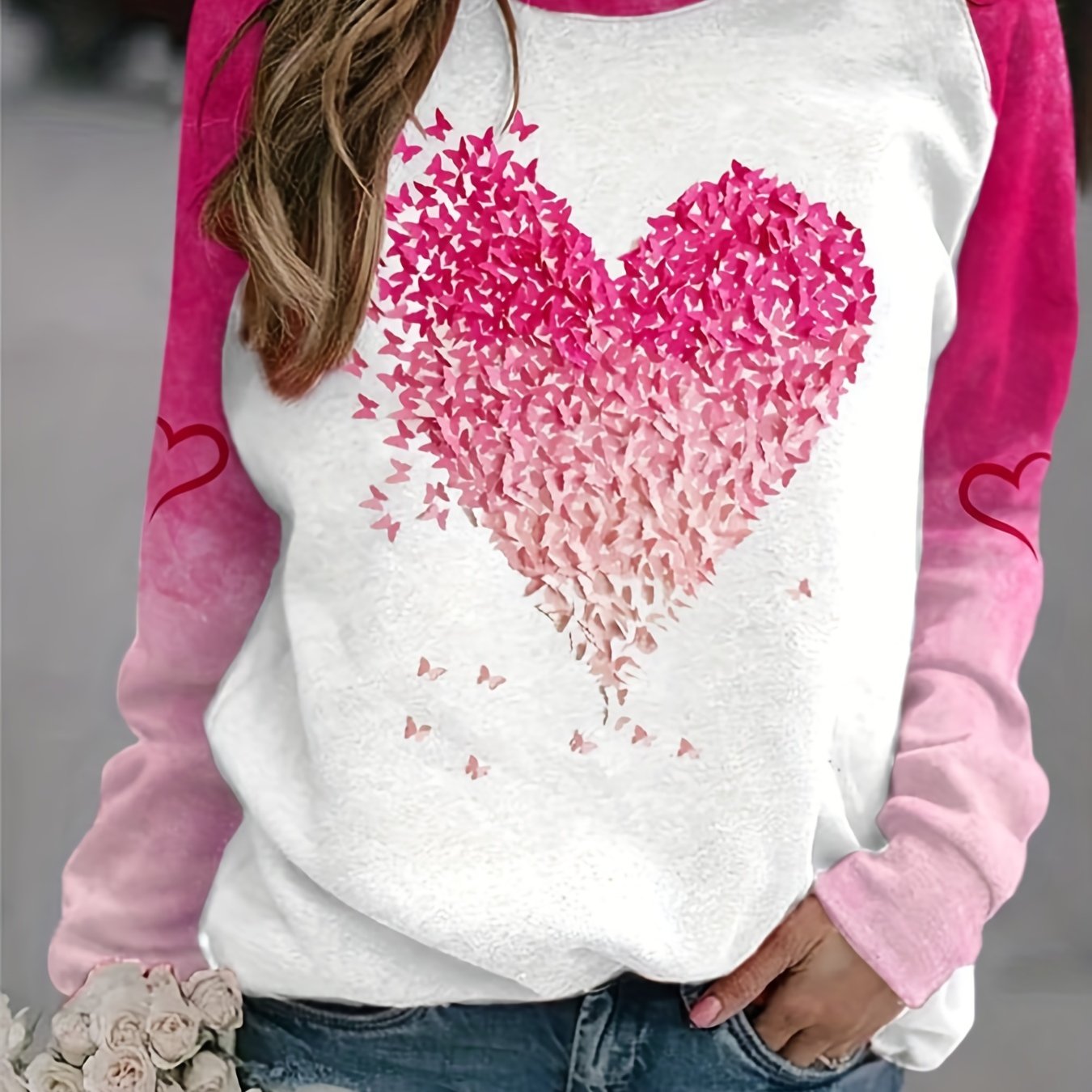 Cozy Heart Print Crew Neck Pullover Sweatshirt - Soft Micro Elastic Polyester, Random Heart Pattern, Machine Washable, Casual Long Sleeve Womens Clothing for Fall/Winter Season