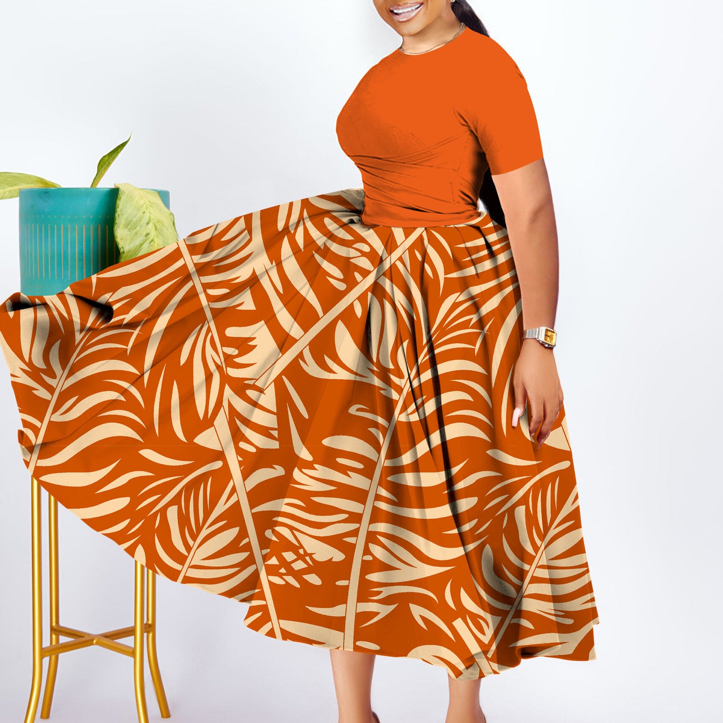 Fashionable Elegant Pleated Swing Ladies Dress