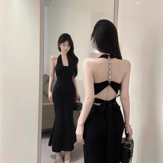 Chic And Beautiful Halter Strap Backless Sling Dress SuzyFlo